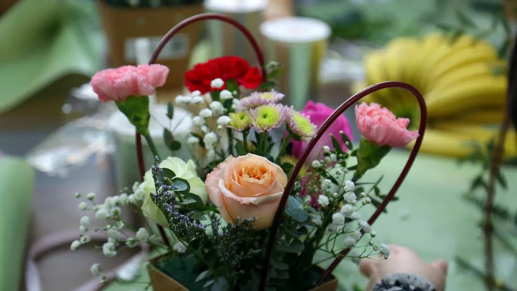 婦女節(jié)|巾幗綻芳華，致敬最美的她！