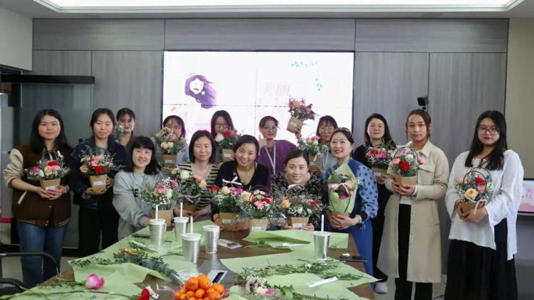 婦女節(jié)|巾幗綻芳華，致敬最美的她！